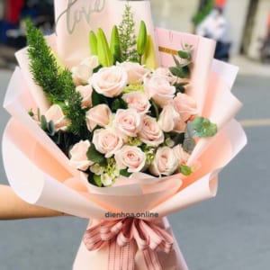 bo-hoa-tinh-yeu-mau-hong-02-030321