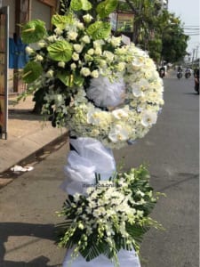 ke-hoa-chia-buon-noi-tiec-thuong-vo-han-140321